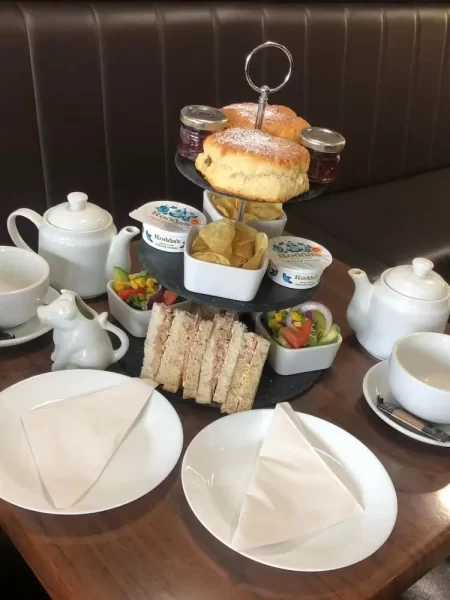 House of Coffee - Afternoon tea
